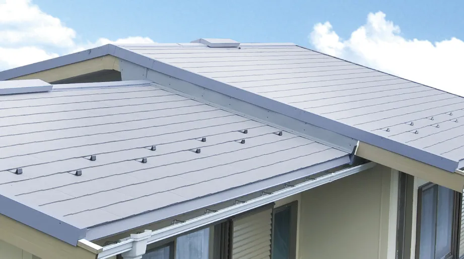 �ԊO���𔽎˂������痿���O���b�T�R�[�g�ɔz���B